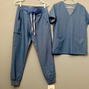 FIGS scrub set. Chambray/denim